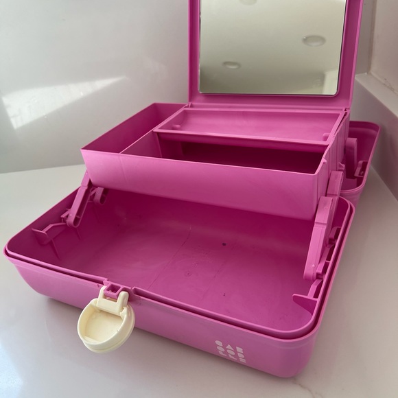 Caboodles Fuchsia Pink Organizer Case - Picture 2 of 11